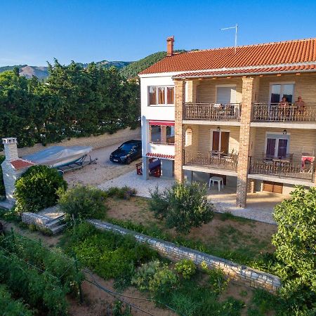 Barbat na Rabu Apartments Anita 1 מראה חיצוני תמונה